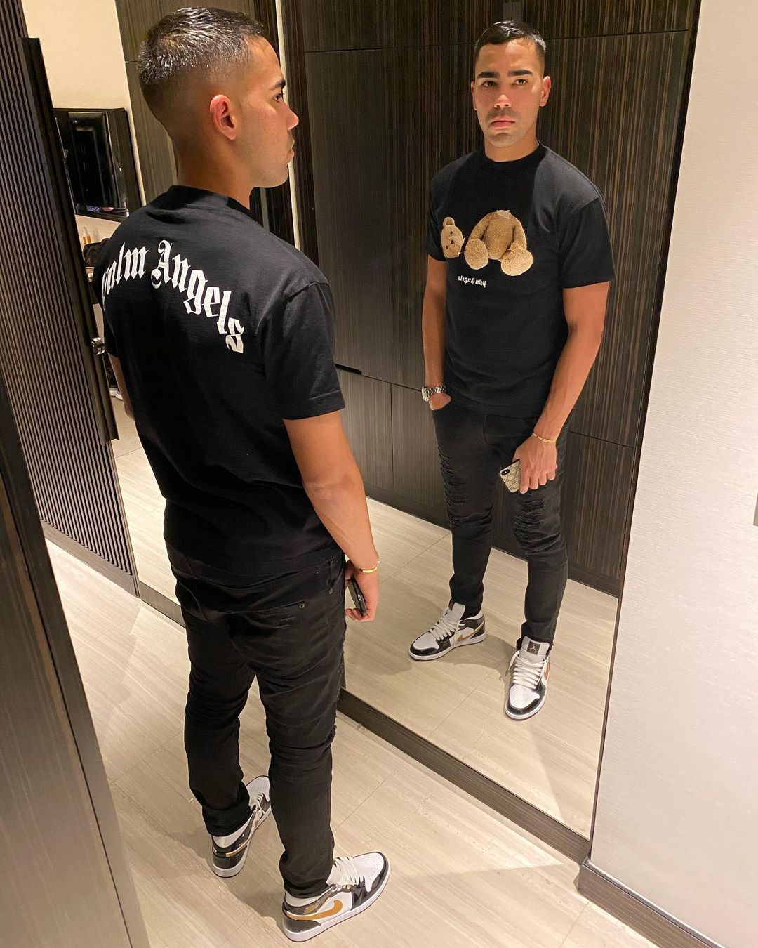 包含尼斯训练开放日，今夜主帅复盘引欢呼，葡超在即，医务组通报恢复的词条-开云入口