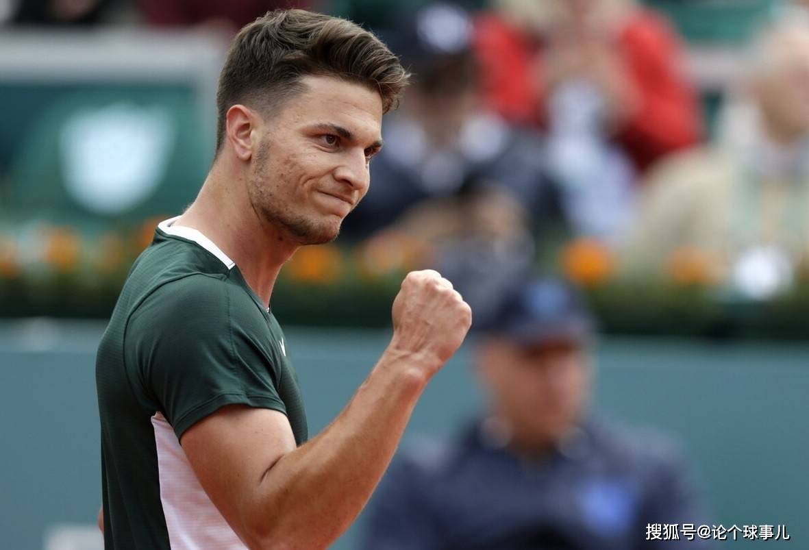 欧冠倒计时，费耶诺德加时末段状态回暖，细节引发关注，目标明确，临场指挥获称赞的简单介绍-开云